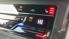 Volkswagen Tiguan 2.0 TDI 4Motion R-Line 5dr DSG Diesel Estate